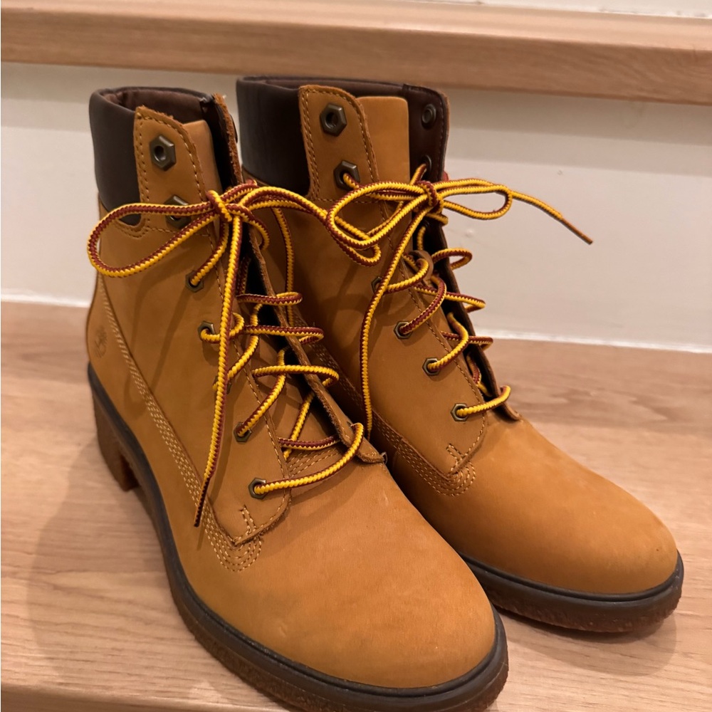 Timberland Women's Brown Lace-Up Boots